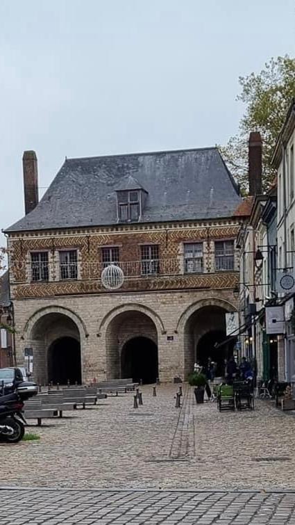 La Petite Place De La Porte De Gand Lille Dış mekan fotoğraf